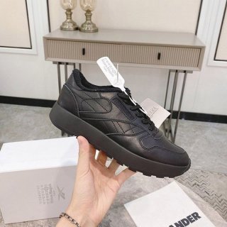Competition: Margiela x Reebok collaboration Tabi leather sneakers H04864