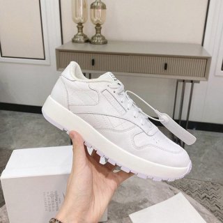 Rare color Margiela Reebok collaboration Tabi leather sneakers H04865