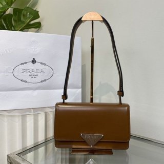 Sure to sell out [Prada] Emblem Brushed Leather Bag Replica pul77768