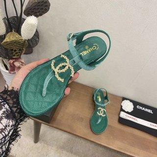 Eye-catching color Chanel sandals copy CC logo shw92659