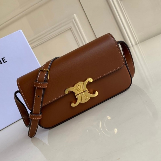 Love at first sight? ★Celine shoulder bag replica Triomphe calfskin Cej61230