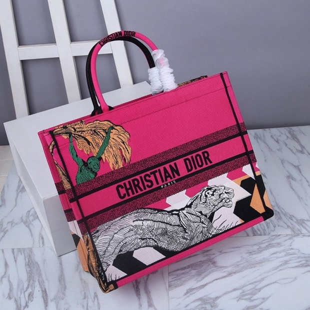 Very popular: Dior La Force embroidered book tote bag replica large dev04712