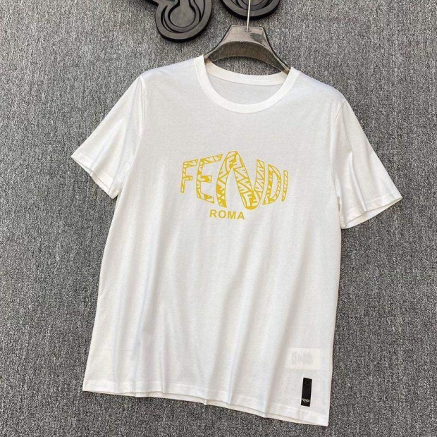 Hard to find Fendi ROMA logo crew neck T-shirt fake feq97004