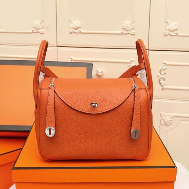 ★Popular in Japan! Hermes Lindy 26 handbag replica with silver hardware he26124
