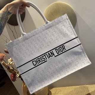 Battle for Dior Book Tote Replica Bag dec47829