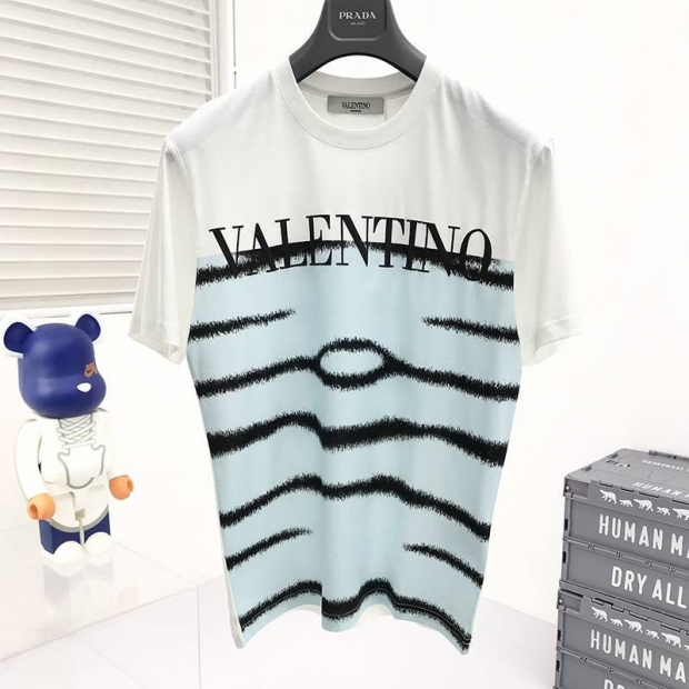 Cute Valentino Tiger 1976 T-shirt replica Vum63741