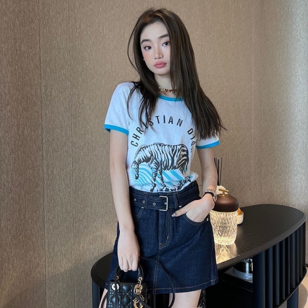 ★Japan!! Popular! New Dior signature T-shirt replica dep46696
