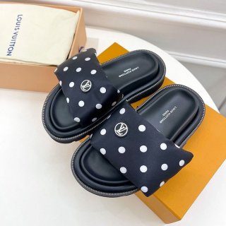 Rare color Louis Vuitton Pool Pillow Line Mule Replica vut91799