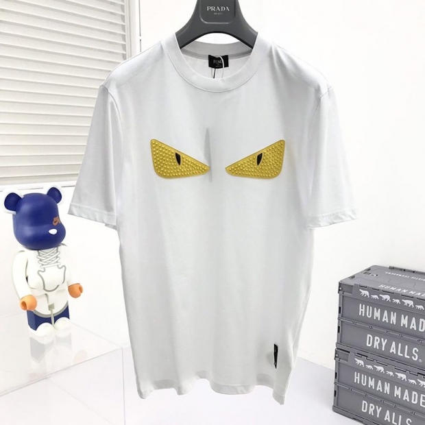 The hottest topic! Fendi Monster fake logo crew neck T-shirt fel80350