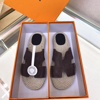 Eye-catching color Hermes flat sandals Oran Ecru H motif copy mule erw49437