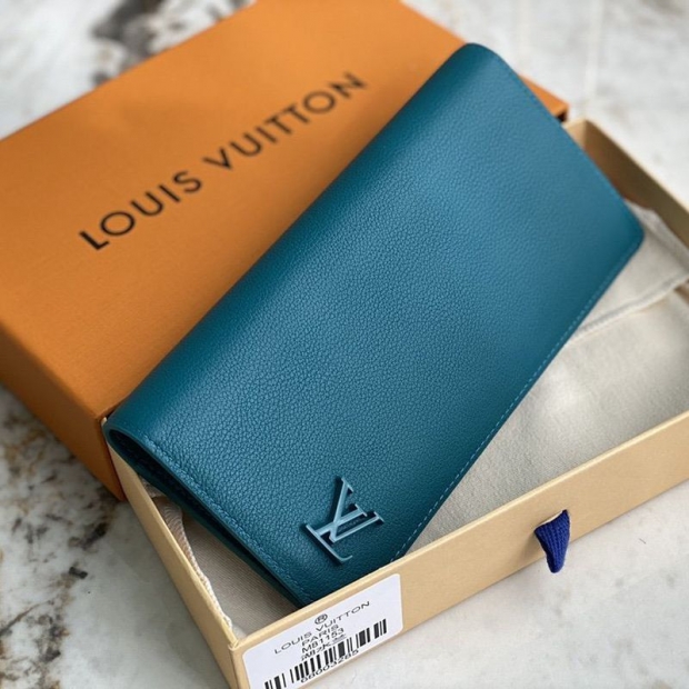 The rising popularity of Louis Vuitton Portefeuille?Brazza Aerogram Replica vuo04912
