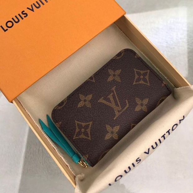 Louis Vuitton Monogram Zippy Coin Case Not Available in Japan Replica vur39909