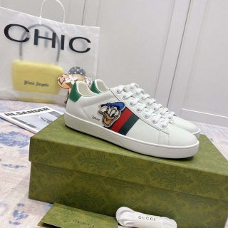 No. 1 in cumulative total sales! DISNEY x Gucci Donald Duck women's sneakers gud37411