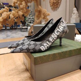 Not available in Japan Gucci x Balenciaga Square Knife Pumps guy04122