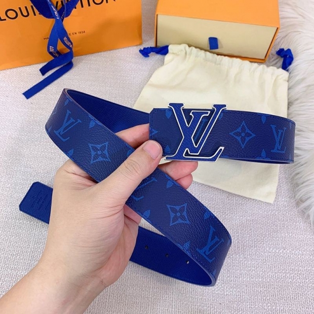 21-22AW Louis Vuitton Santur Monogram Print Copy 40MM Reversible Belt vun90007