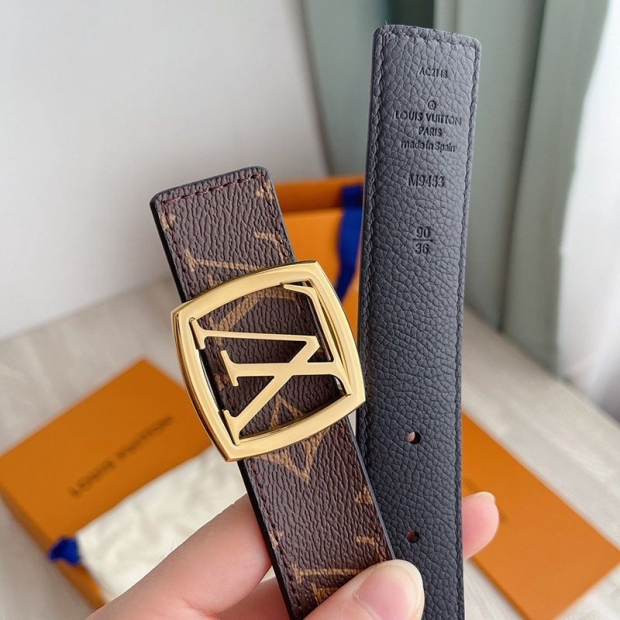 Best Price Louis Vuitton Replica Santur LV Square 30MM Reversible Belt vut90918