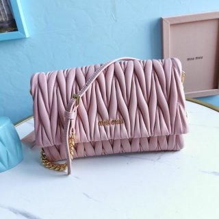 Very popular: Miu Miu Matelasse nappa leather bag replica myo33718