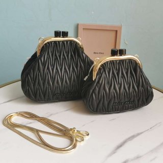 Rapidly Growing in Popularity Miu Miu Miu Bell Replica Matelasse Leather Bag mym31319