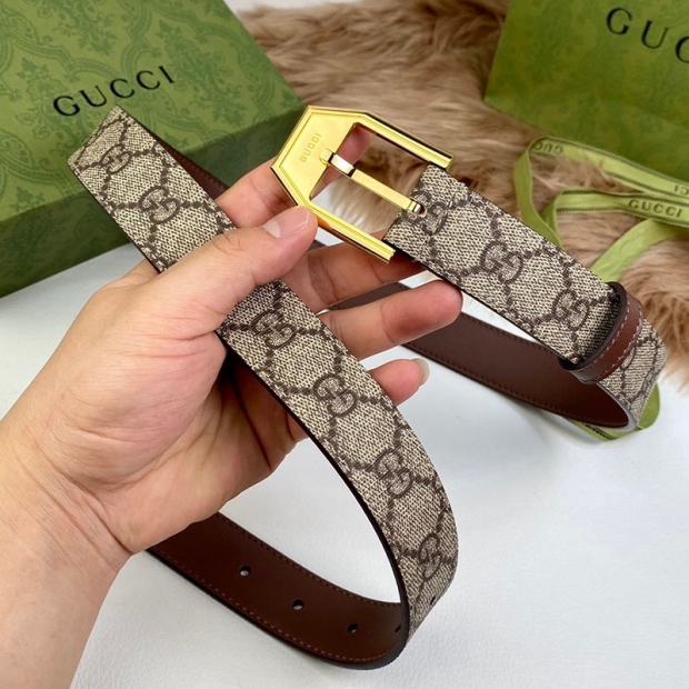 Eye-catching color Gucci belt replica GG Marmont casual belt 30mm gux80327