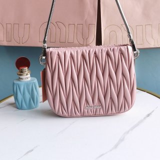 New for Fall/Winter: Miu Miu Replica Matelasse Nappa Leather Bag mys05587