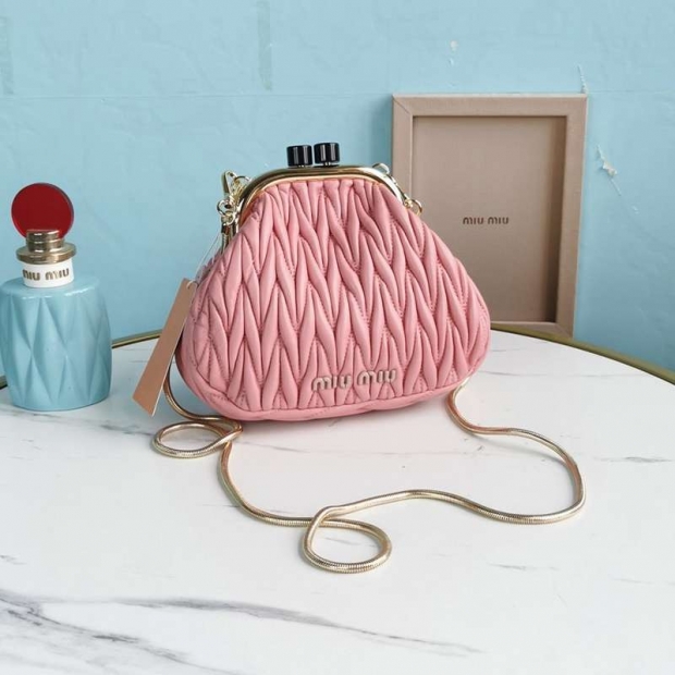 New for Autumn/Winter Miu Miu Miu Bell Replica Matelasse Leather Bag mys49652