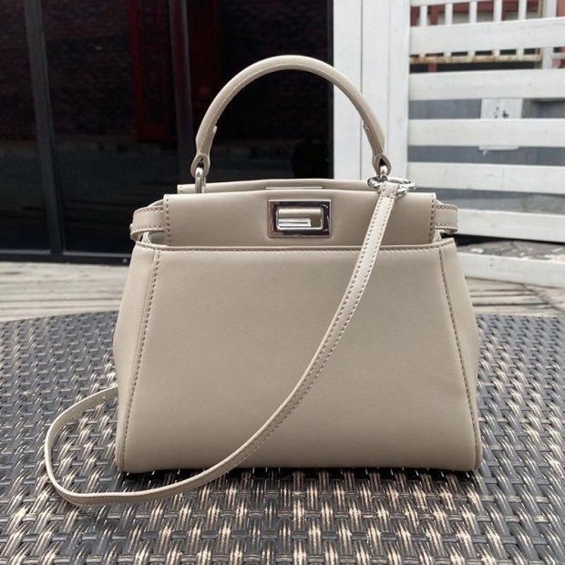 Love at first sight? Fendi Peekaboo replica mini leather bag fej79104