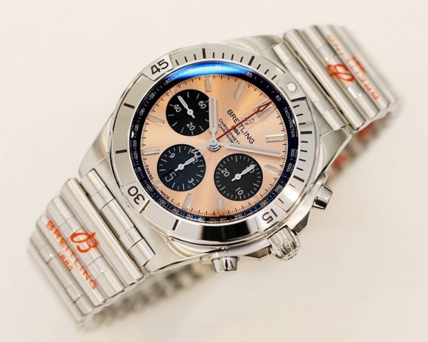 21AW New Breitling Replica Chronomat B01 42 Bug97918