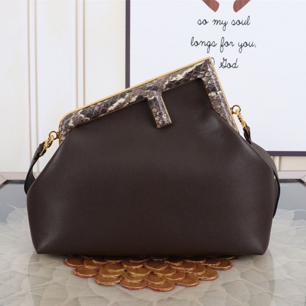 No.1 Popular Fendi First Fake Leather Bag Exotic Details feg43992