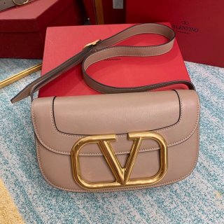 Very popular! Valentino shoulder bag replica V logo SUPERVEE leather crossbody bag Vug57845