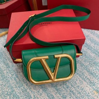 Love at first sight? Valentino Shoulder Bag Replica V Logo SUPERVEE Leather Crossbody Bag Vuy61822