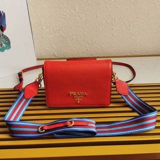 ★Popular in Japan! 21AW sale /Prada leather shoulder bag fake [tracking included] put77724