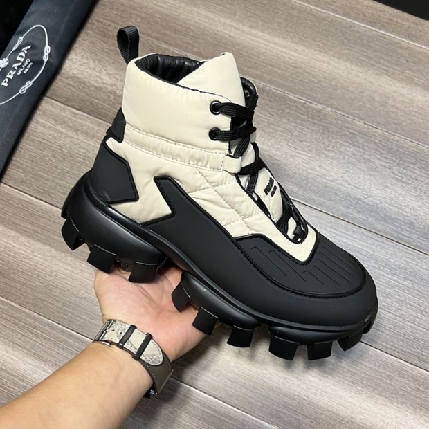 Extremely rare! Prada Cloudbust replica Thunder sneakers puv87257