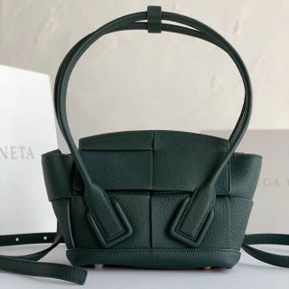 Very popular: Bottega Veneta Zaarco replica top handle mini bag boi56421