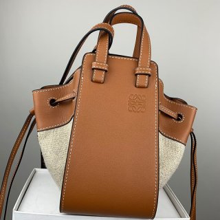 No.1 Popular Loewe Hammock Copy Drawstring Shoulder Bag loi71697