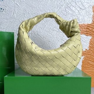 Competition: Bottega Veneta Mini The Jodie Replica Intrecciato Mini Bag boz83565
