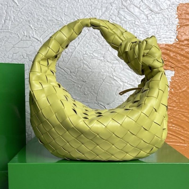 ☆Super popular☆Bottega Veneta Mini The Jodie Replica Intrecciato Mini Bag bof80465