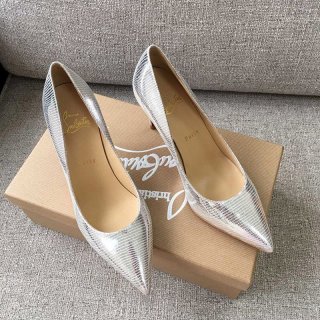 Competition: Louboutin Fifetish 100 Patent Leather Pumps Replica Rui14424