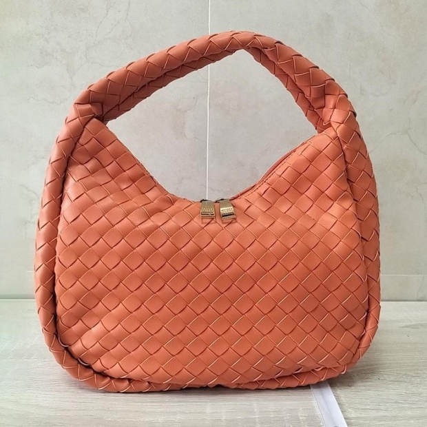 21-22AW Bottega Veneta Fake Padded Jodie Orange bol13940