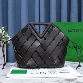 Hard to find Bottega Veneta Point Replica Top Handle Basket Medium Bag ★ Black bop78460