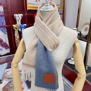 New for Spring: Loewe Gradient Check Scarf Replica (Cashmere) lor62732
