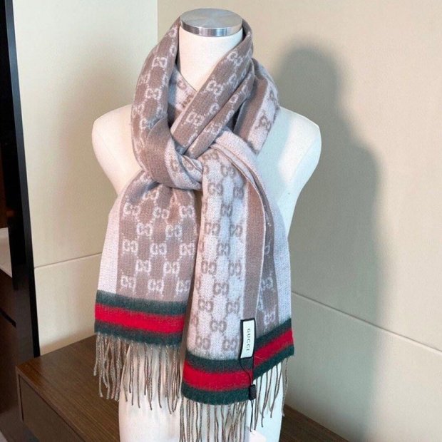 Popularity is rising rapidly Gucci GG wool lame jacquard fake scarf/muffler gut88005