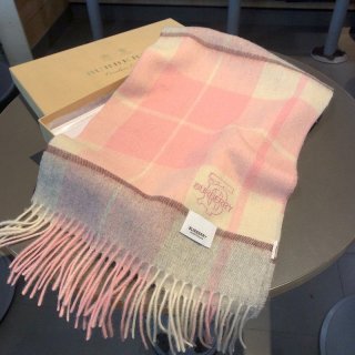 Very popular Burberry Classic Cashmere Check Scarf Replica Bar91048