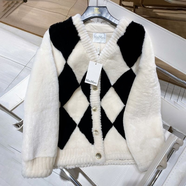 Max Mara Panel Sheepskin Jacket Replica Black/White mad86683