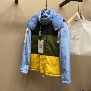 Want it? Super limited edition? Moncler panel nylon jacket copy moc75305