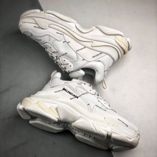 ☆Super popular☆Balenciaga Triple S fake sneakers baw93108