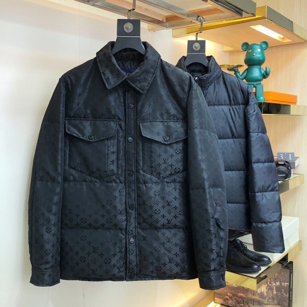 Free shipping Louis Vuitton jacket replica Monogram Navy Black vuy33997