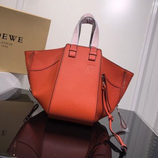 21 New Arrivals Loewe Hammock Classic Leather Small Handbag loa80048