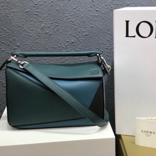 Not available in Japan Loewe Puzzle Bag Replica Tricolor Shoulder Bag lof73235