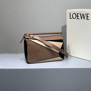 The hottest topic! Loewe Puzzle Bag Replica Tricolor Shoulder Bag loc28075