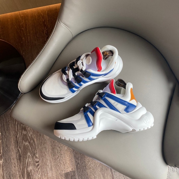 Classic Louis Vuitton sneakers Arclight line fake vua44586